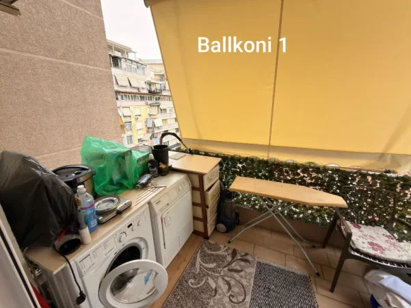 Tirane, jepet me qera apartament 3+1+Ballkon Kati 4, 117 m² 700 € (Rruga Shyqyri Brari)