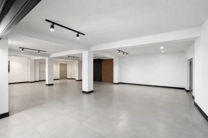 Tirane, jap me qera ambjent biznesi Kati -1, 160 m² 1.500 € 