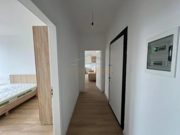 Tirane, jepet me qera apartament 1+1+Ballkon Kati 4, 80 m² 450 € (Platinum Residence, Jordan Misja)