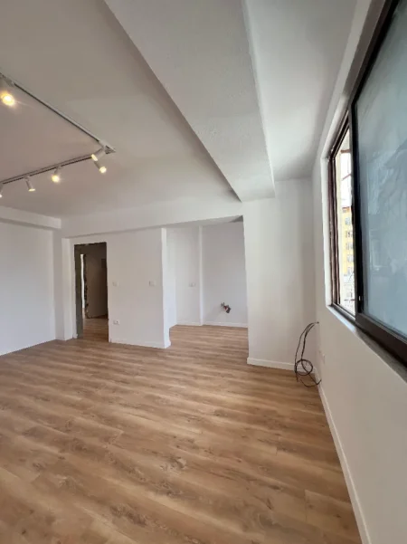 Durres, shitet apartament 2+1+Aneks+Ballkon Kati 5, 90 m² 103.000 € 