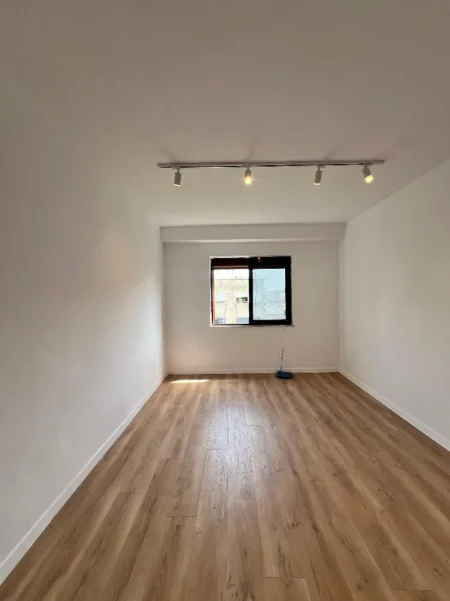 Durres, shitet apartament 2+1+Aneks+Ballkon Kati 5, 90 m² 103.000 € 