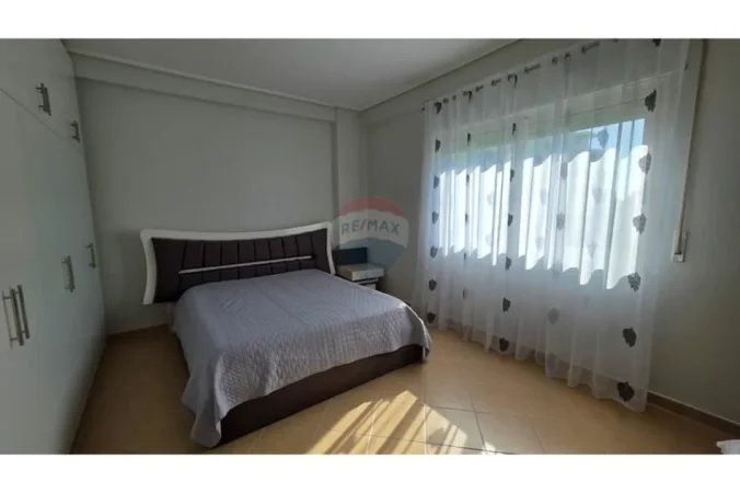 Vlore, jepet me qera apartament 2+1 Kati 6, 120 m² 450 € (Rruga Hasan Kushta, Albano Romina, Vlorë)