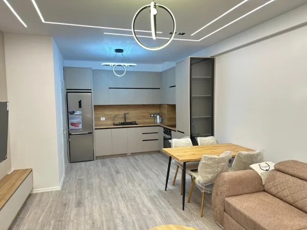 Tirane, jepet me qera apartament 1+1 Kati 4, (urban gate)