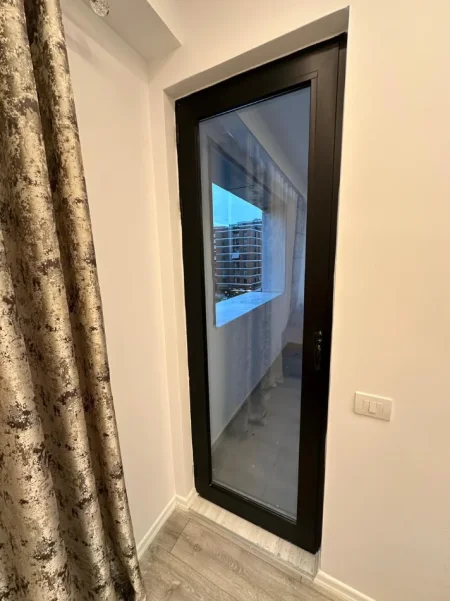 Tirane, jepet me qera apartament 1+1 Kati 4, (urban gate)