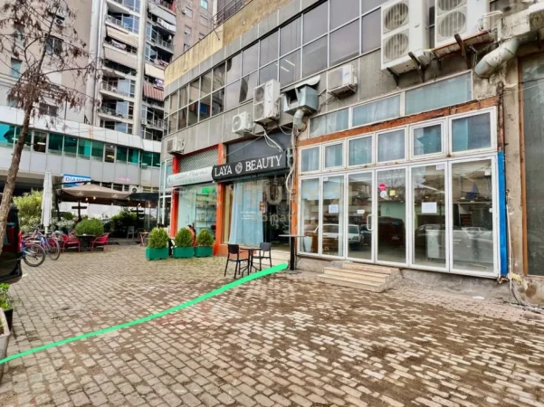 Tirane, shitet ambjent biznesi Kati 0, 130 m² 160.000 € 