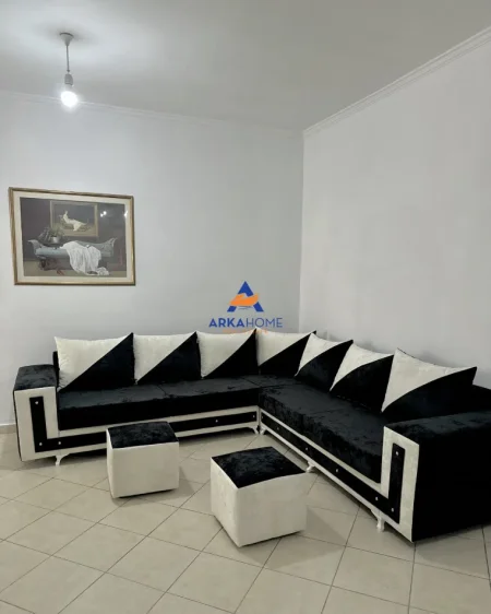 Tirane, shitet apartament 2+1+Ballkon Kati 2, 92 m² 180.000 € 