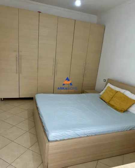 Tirane, shitet apartament 2+1+Ballkon Kati 2, 92 m² 180.000 € 