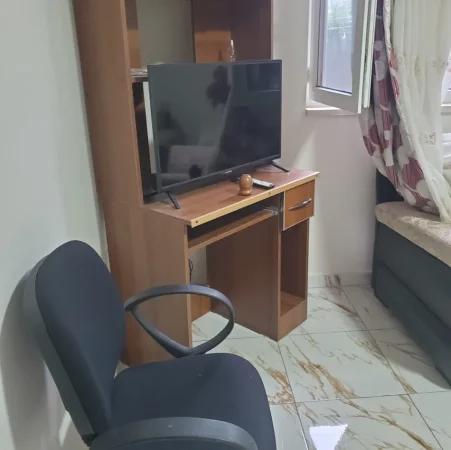 Tirane, jepet me qera garsoniere Kati 1, 30 m² 280 €