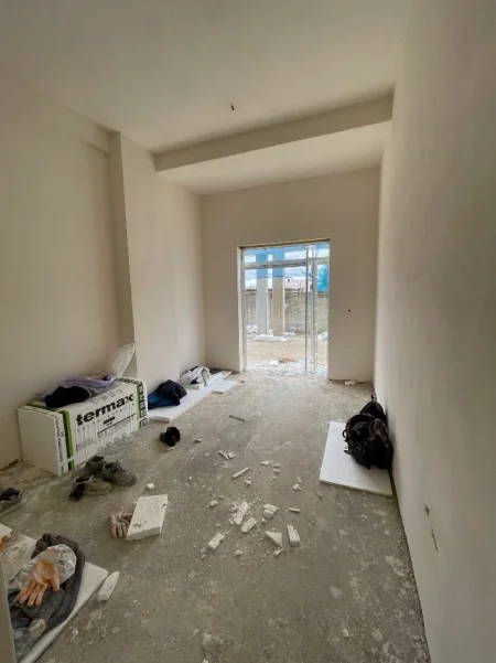 Tirane, shes 3+1+Ballkon Kati 0, 188 m² 