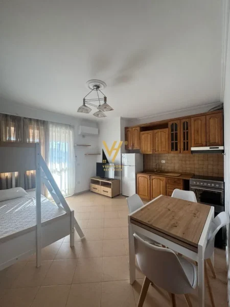 Tirane, jepet me qera garsonier Kati 9, 34 m² 420 € (BRRYL)