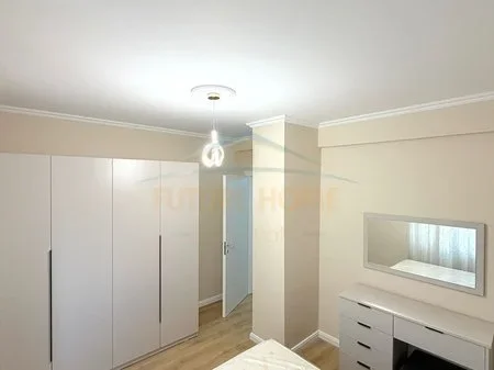Durres, shitet apartament 1+1+Ballkon Kati 8, 68 m² 98.000 € 