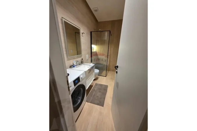 Tirane, shitet apartament 1+1 , 49 m² 119.900 € (Eduart Mano)