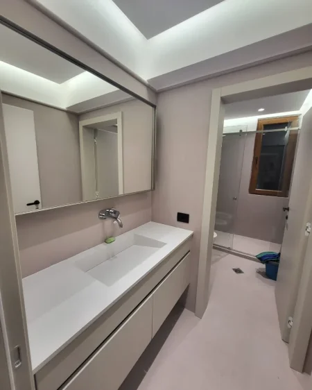 Tirane, jepet me qera apartament duplex Dublex Kati 6, 180 m² 1.800 € 