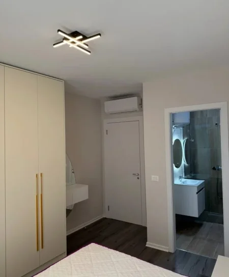Tirane, jepet me qera apartament 2+1 Kati 8, 103 m² 870 € (Don Bosko)