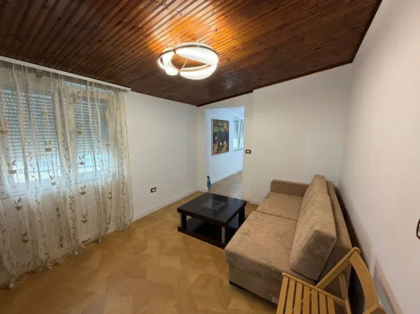 Tirane, shitet apartament 2+1 , 143 m² (Tirana e re)