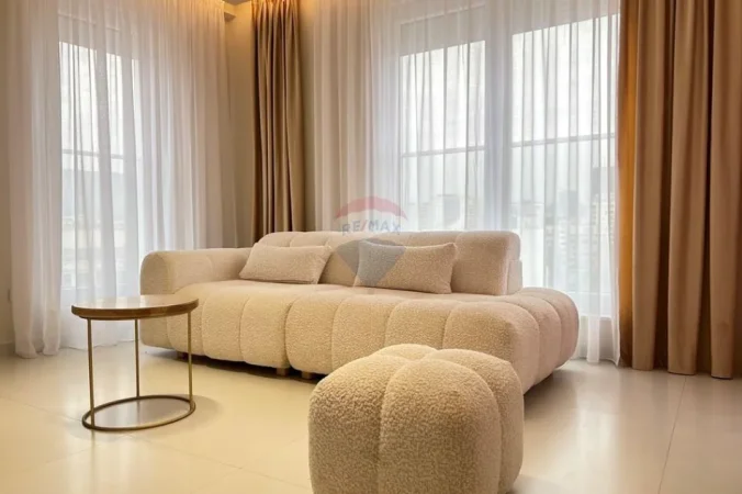 Tirane, jepet me qera apartament 1+1 , 66 m² 