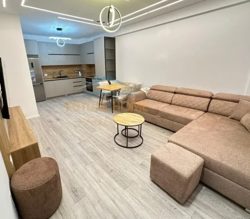 Tirane, jepet me qera apartament 1+1+Ballkon Kati 4, 70 m² 525 € (Urban Gate)