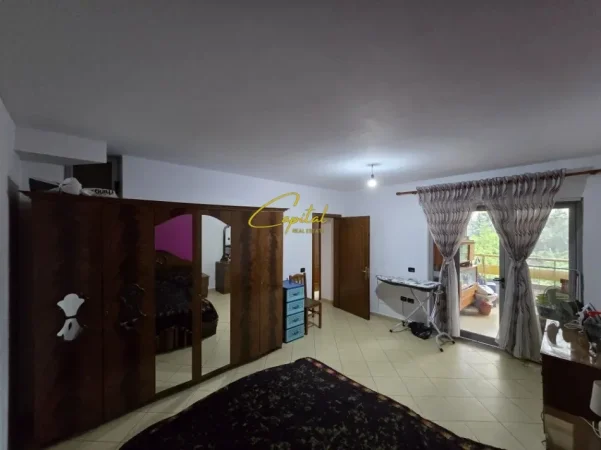 Tirane, jepet me qera apartament 2+1 Kati 1, 108 m² 550 € (PALLATI ME SHIGJETA)