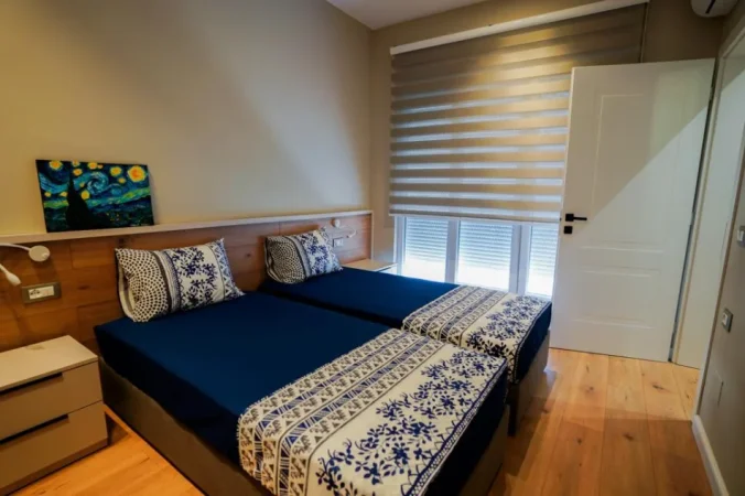 Tirane, jepet me qera apartament 1+1 , 65 m² 400 € (Kompleksi Grand)