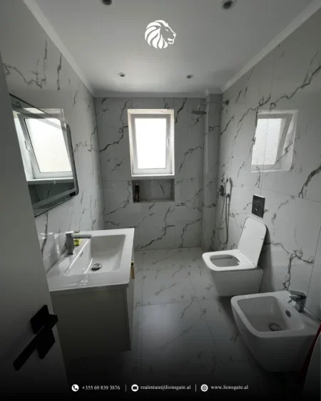 Tirane, jap me qera 2+1 , 90 m² 650 € 