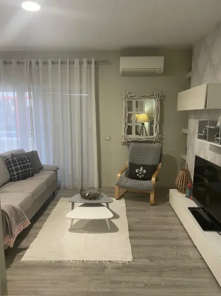 Tirane, shitet apartament 2+1 Kati 1, 98 m² 205.000 € (Kodra e Diellit)