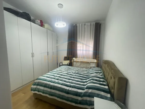 Tirane, shitet apartament 1+1 Kati 1, 80 m² 185.000 € (SHKOLLA E KUQE)