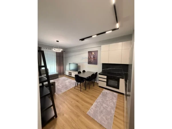 Tirane, jepet me qera apartament 1+1 , 53 m² 450 € (Rezidenca OXA, Fresk)
