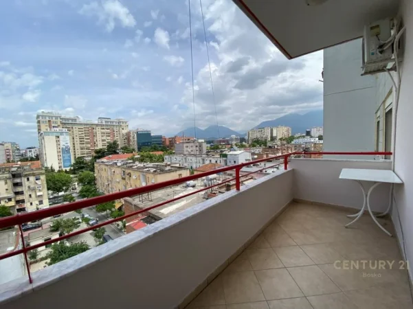 Tirane, jepet me qera apartament 2+1 Kati 6, 95 m² 650 € (mine peza)