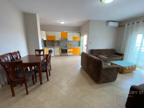 Tirane, jepet me qera apartament 2+1 Kati 6, 95 m² 650 € (mine peza)