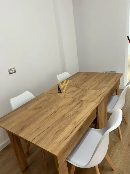 Tirane, jepet me qera apartament 1+1+Ballkon Kati 5, 65 m² 490 € (MOZAIKU I TIRANES)
