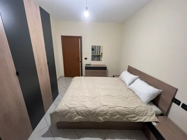 Tirane, jepet me qera apartament 1+1 Kati 4, 65 m² (ASTIR)