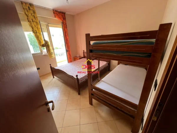 Vlore, shitet apartament 1+1+Ballkon Kati 2, 63 m² (Lungomare)
