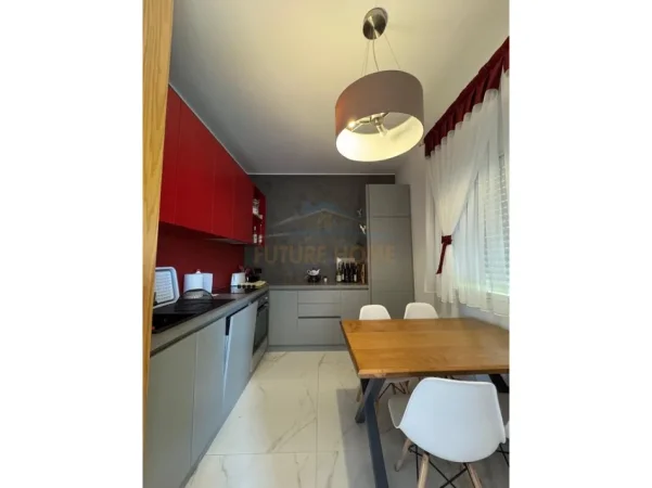 Durres, shitet apartament 2+1+Ballkon Kati 0, 89 m² 249.000 € (Perla Lalz,Gjiri Lazit 2+1)
