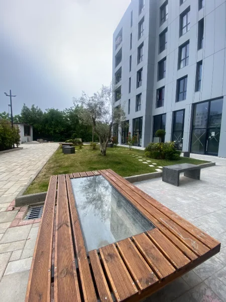 Tirane, jepet me qera apartament 1+1 Kati 1, 60 m² 400 € 