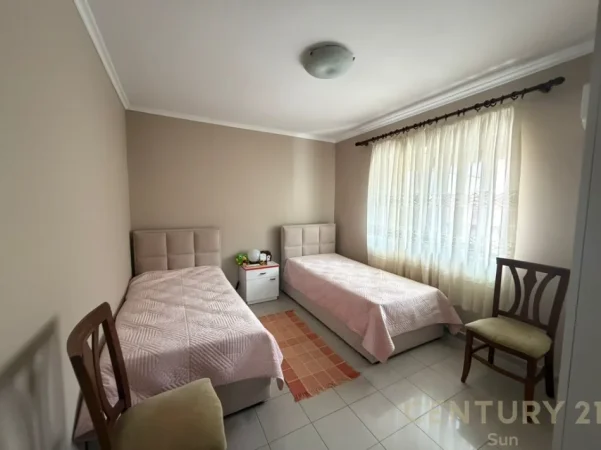 Tirane, jepet me qera apartament 2+1 Kati 2, 75 m² 600 € (rruga e durresit)