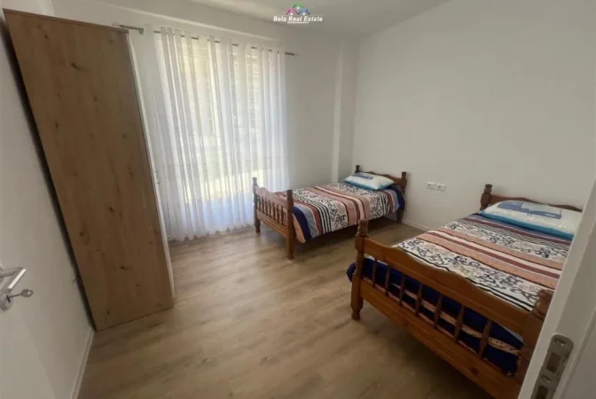 Tirane, jepet me qera apartament 2+1 Kati 3, 94 m² 470 € (paskuqan)
