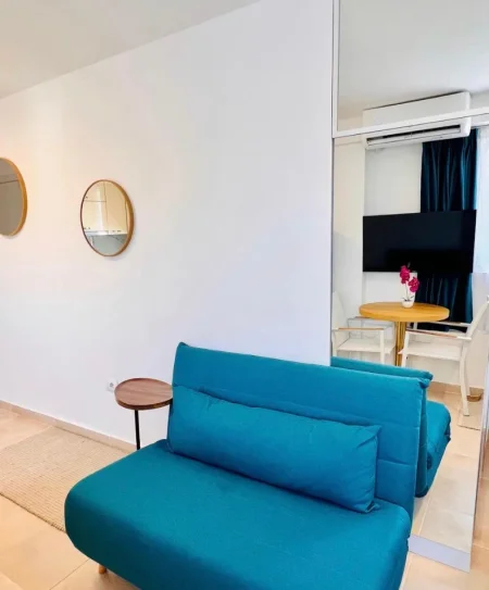 Tirane, jepet me qera garsoniere Kati 2, 35 m² 350 €