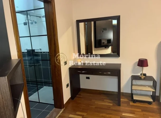 Tirane, jepet me qera apartament 3+1 Kati 1, 150 m² 1.000 € (Apartament Duplex 31 Kodra Diellit)