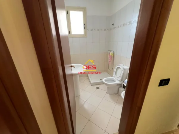 Vlore, shitet apartament 1+1+Ballkon Kati 3, 61 m² (Lungomare)