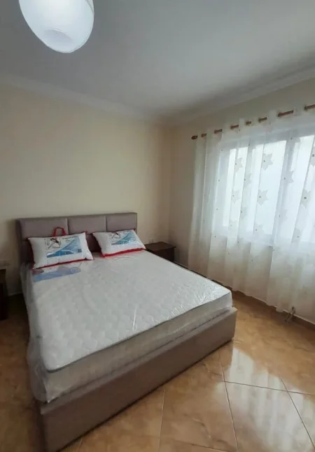 Tirane, jepet me qera apartament 1+1 Kati 4, 67 m² 55.000 € (MEDRESEJA)