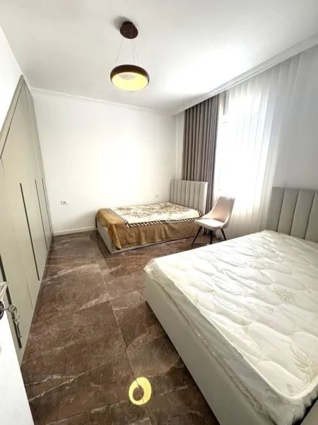 Tirane, jepet me qera apartament Dublex Kati 7, 120 m² 600 € (News 24)