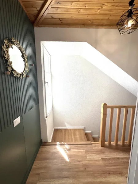 Tirane, jepet me qera apartament Dublex Kati 7, 120 m² 600 € (News 24)