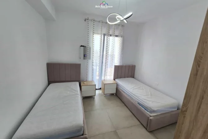 Tirane, jepet me qera apartament 2+1 Kati 9, 130 m² 630 € (farmacia 10)