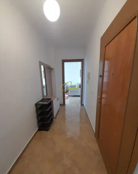 Tirane, jepet me qera apartament 1+1 Kati 3, 71 m² 550 € (RRUGA E DIBRES)