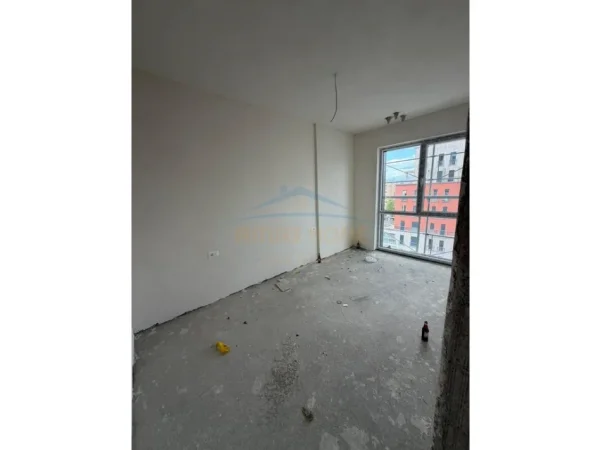 Tirane, shitet apartament 1+1 Kati 6, 68 m² 136.500 € (FUSHA E AVIACIONIT)
