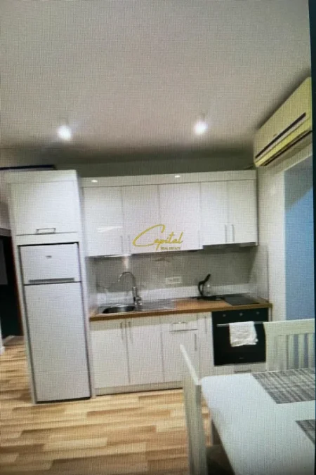 Tirane, jepet me qera apartament 1+1 Kati 3, 55 m² 550 € (BULEVARDI ZOGU PARE)
