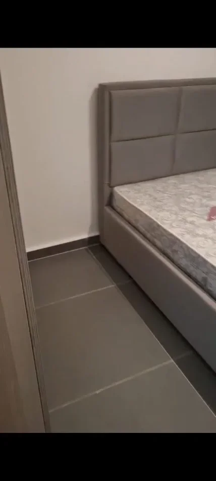 Tirane, jepet me qera apartament 2+1 Kati 3, 80 m² 500 € (Rruga 5 Maji)