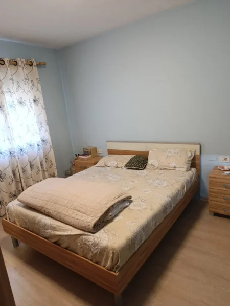 Tirane, shitet apartament 2+1 Kati 5, 60 m² 129.000 € (Rruga Ferit Xhajko)