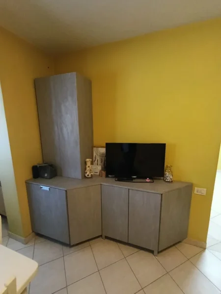 Tirane, shitet apartament 2+1 Kati 5, 60 m² 129.000 € (Rruga Ferit Xhajko)