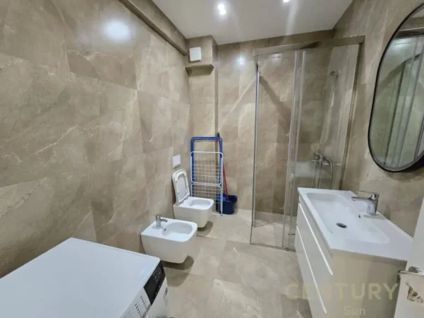 Tirane, jepet me qera apartament 2+1+Aneks+Ballkon Kati 3, 140 m² 1.200 € 